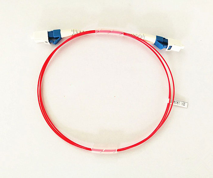 1310nm 1550nm PM Fiber Patch Cord 900μm Loose Tube LC/UPC Fiber